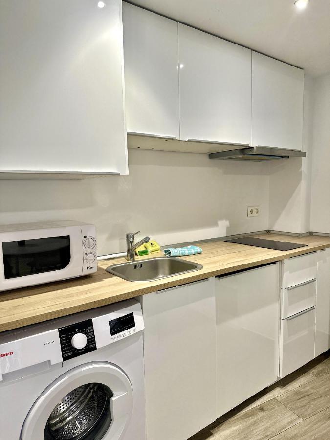 Urbe10 Santa Lucia 1 Bedroom Apartment 1A Malaga Exterior photo